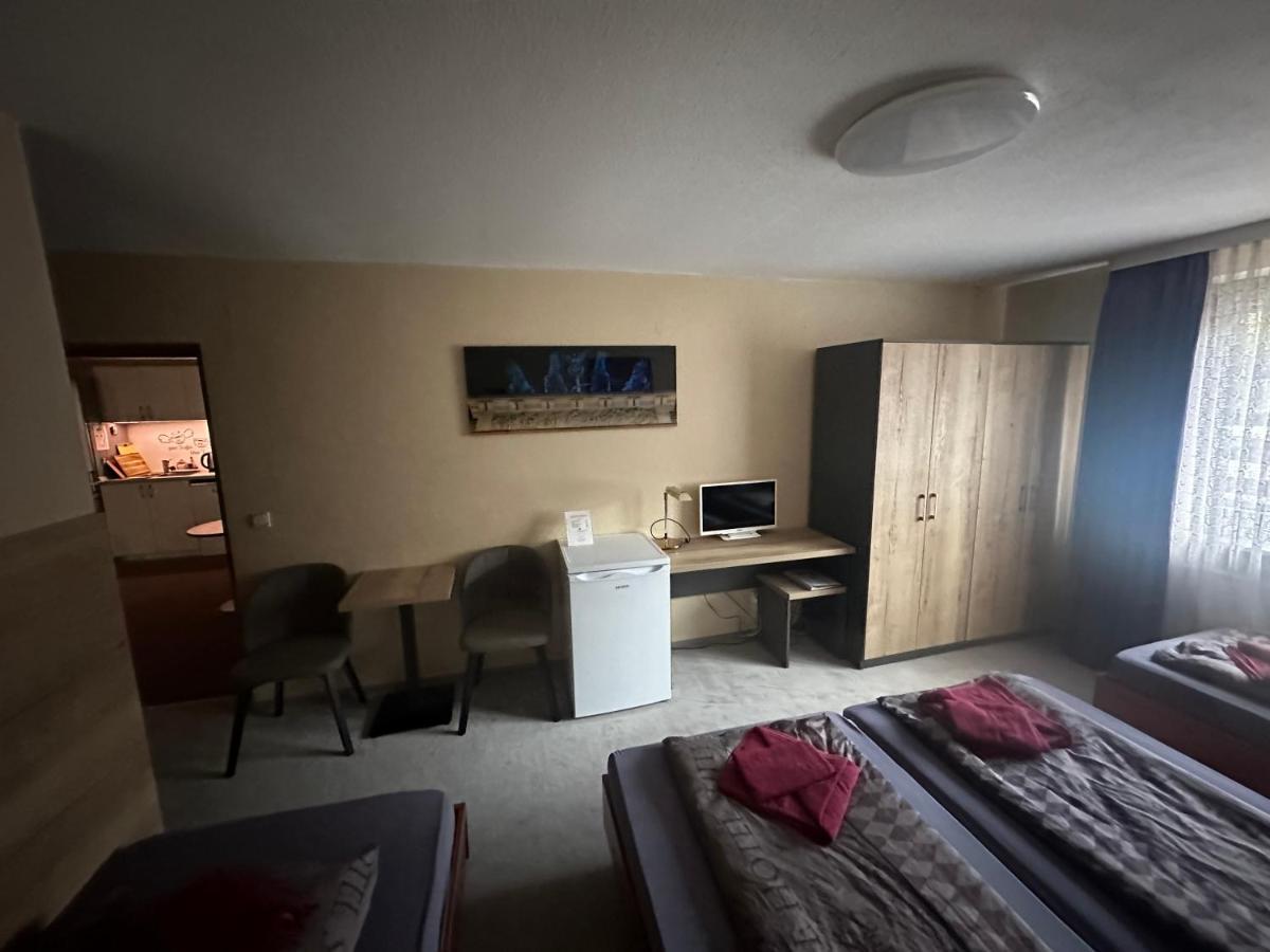 Hotel Pension Pamina Berlin Eksteriør billede